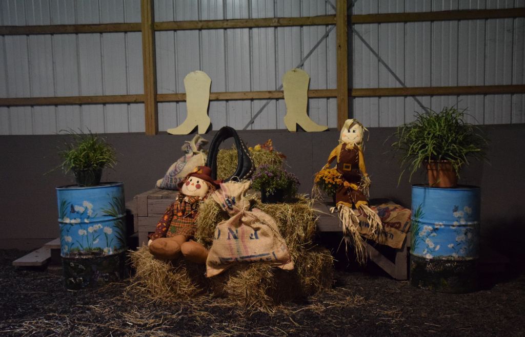 riddle center barn event 10-19 240 (1024x658).jpg